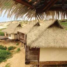 Flame Resistant Waterproof HDPE Synthetic Artificial Straw Palm Palapa Thatch for Tiki Hut Roof China Manufacturer