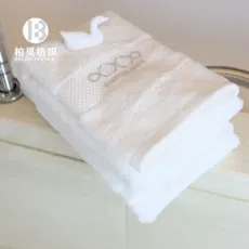 Embroidered Logo White 100 Cotton 5 Star Luxury Hotel Bath Face Towel Traveling Hand Towel Cleaning Bathroom Towel Set