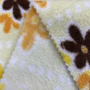 China Factory 150d 100% Polyester Coral Fleece Fabric with Waterproof Knitted Fabric Ripple Printed Fabric Flower Printed for Winter Coat